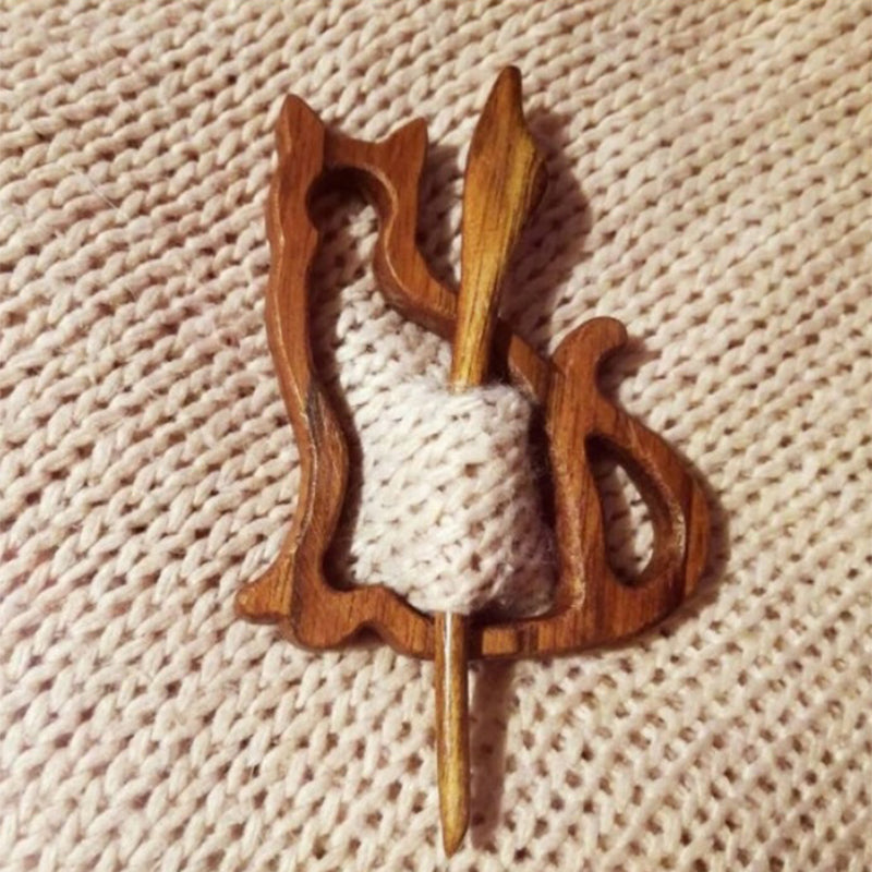 🔥Süße Tierbrosche aus Holz