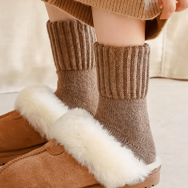 5 Pairs of Thick and Comfortable Socks