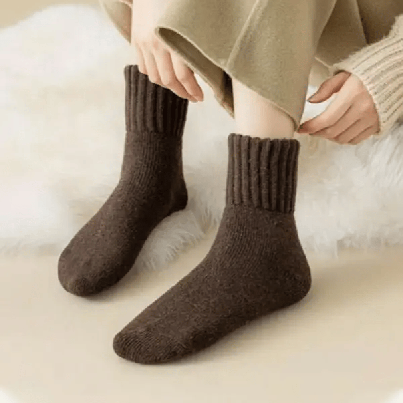 5 Pairs of Thick and Comfortable Socks
