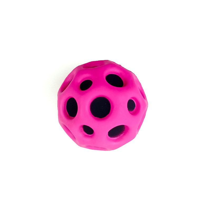 Hohe Bounce-Loch-Ball