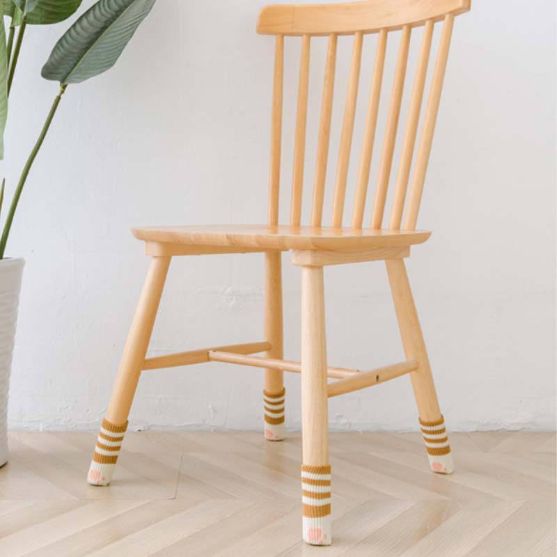Niedliche Stuhlbeinschutzbezüge im Katzenkrallen-Design