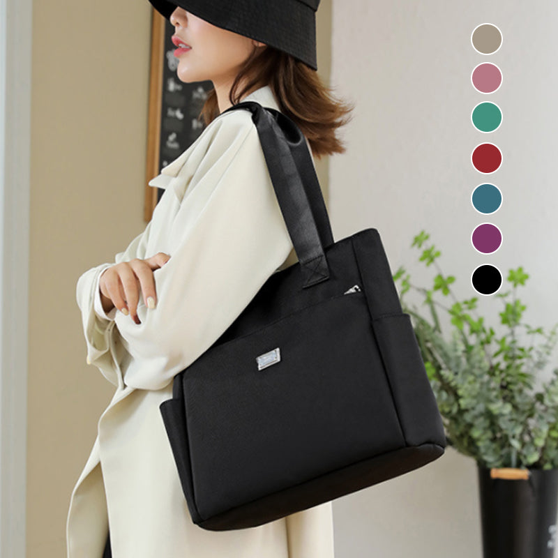 👜👜Vielseitige einfache einfarbige Nylonhandtasche mit großer Kapazität