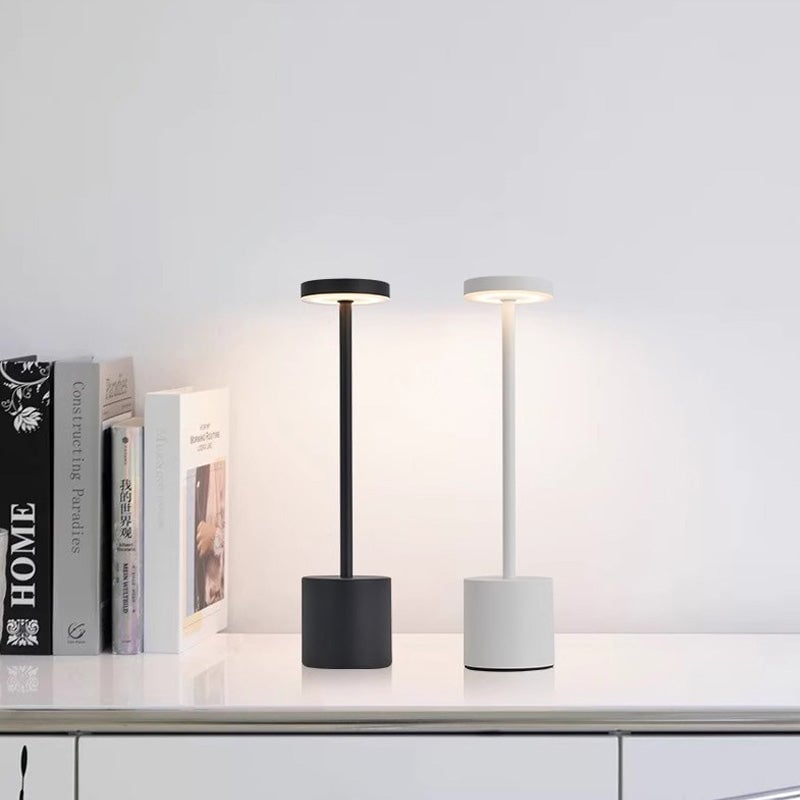 Tragbare wiederaufladbare LED-Tischlampe