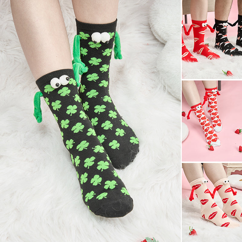 Paar Liebe Magnet hält Hände Socken
